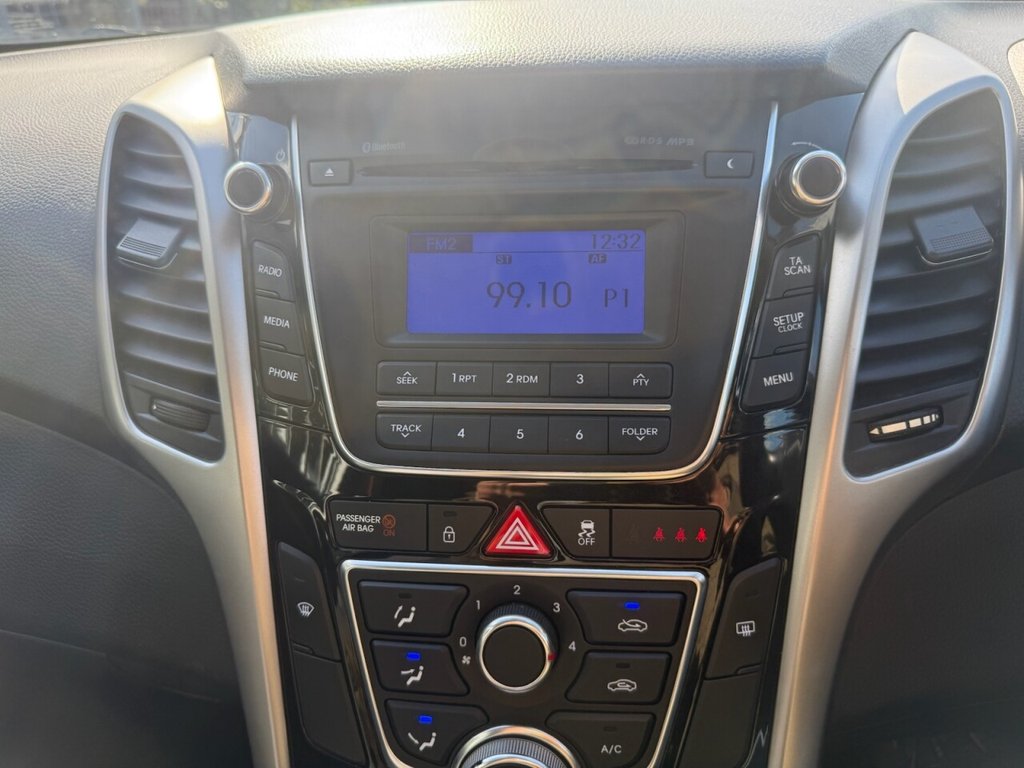 Used Hyundai i30 2015 for sale - 77891068: Photo 20