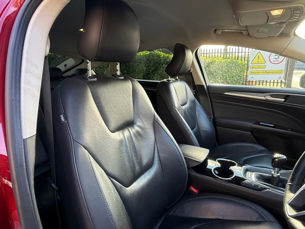 Used Ford Mondeo 2015 for sale - 76520645: Photo 15