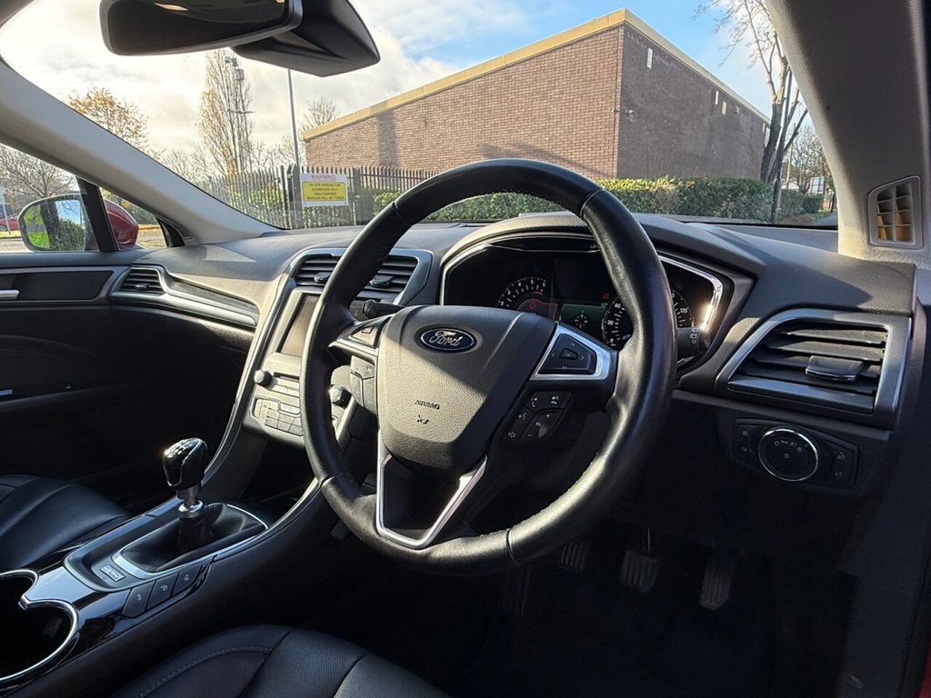 Used Ford Mondeo 2015 for sale - 76520645: Photo 16