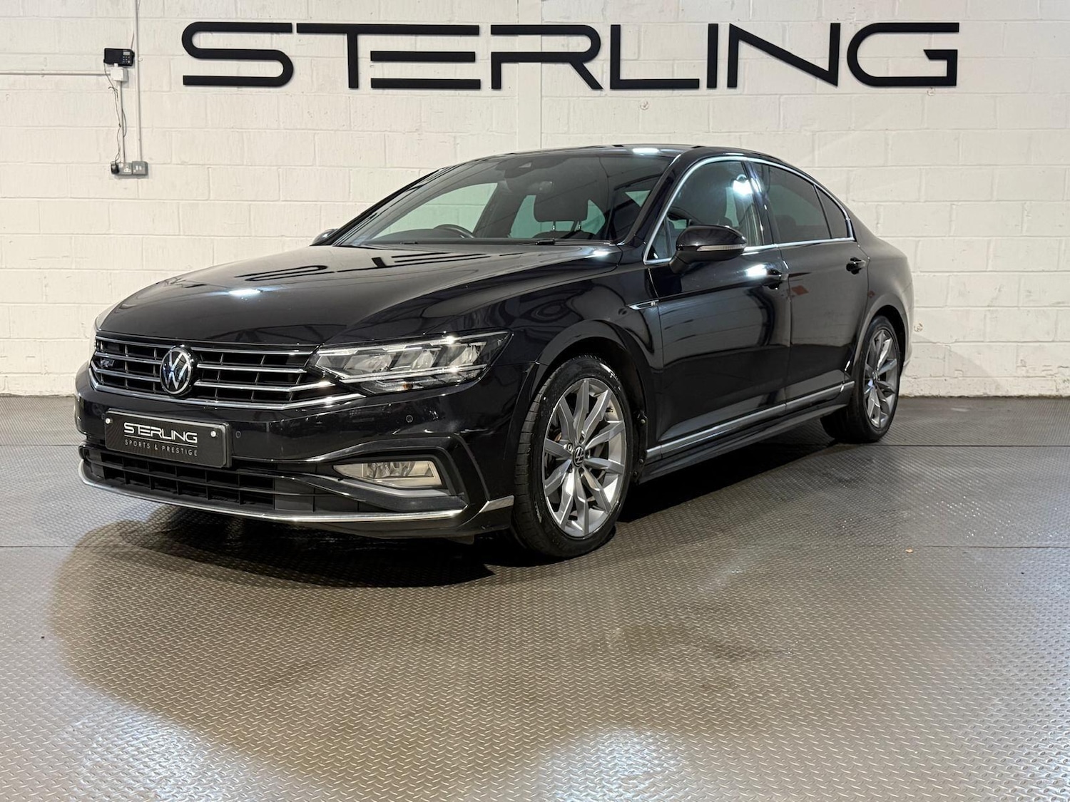 Used Volkswagen Passat 2021 for sale - 77839687: Photo 2
