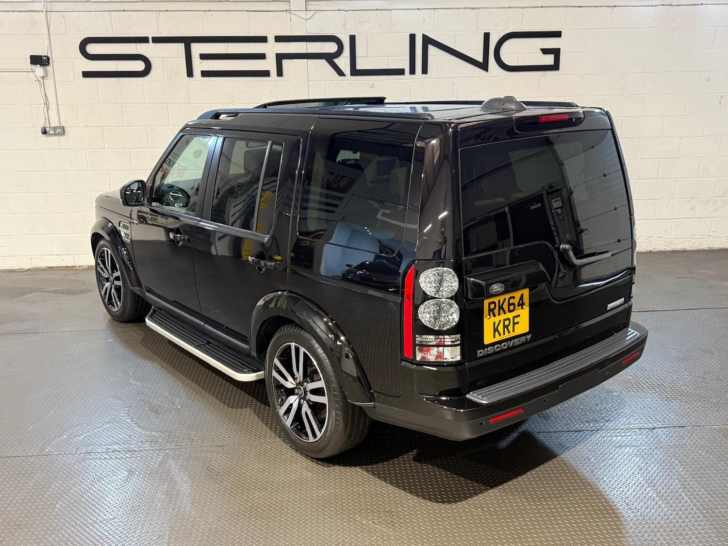 Used Land Rover Discovery 4 for sale - 77191399: Photo 24