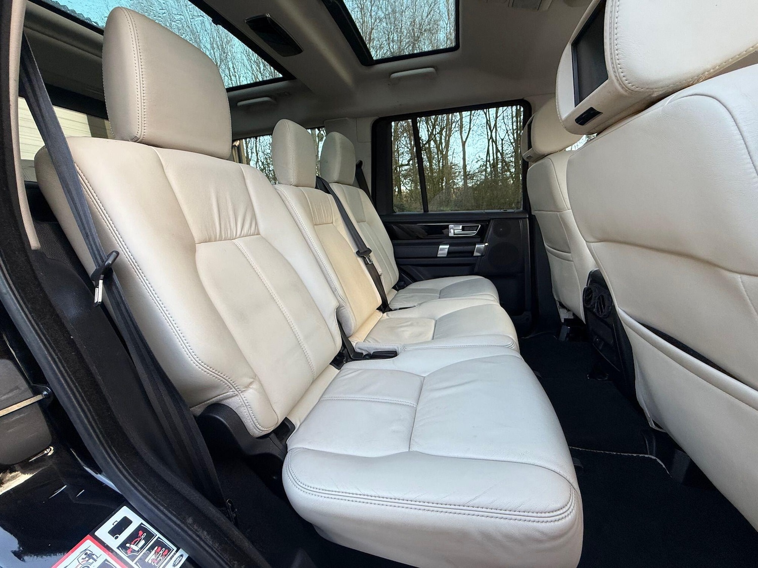 Used Land Rover Discovery 4 for sale - 77191399: Photo 30