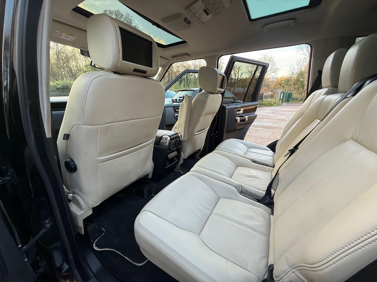 Used Land Rover Discovery 4 for sale - 77191399: Photo 34