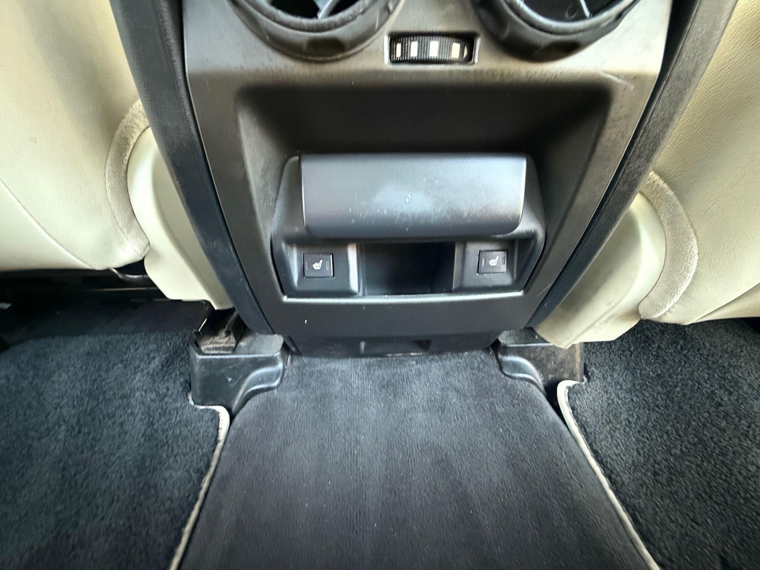 Used Land Rover Discovery 4 for sale - 77191399: Photo 37