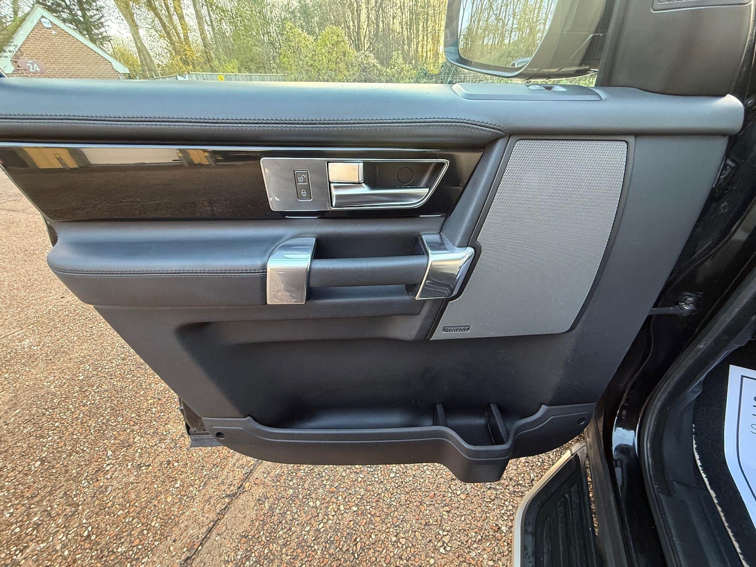 Used Land Rover Discovery 4 for sale - 77191399: Photo 43