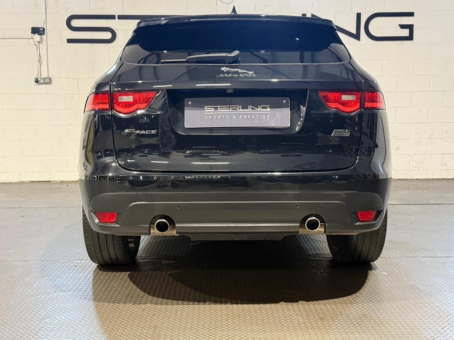 Used Jaguar F-Pace 2017 for sale - 77304915: Photo 21