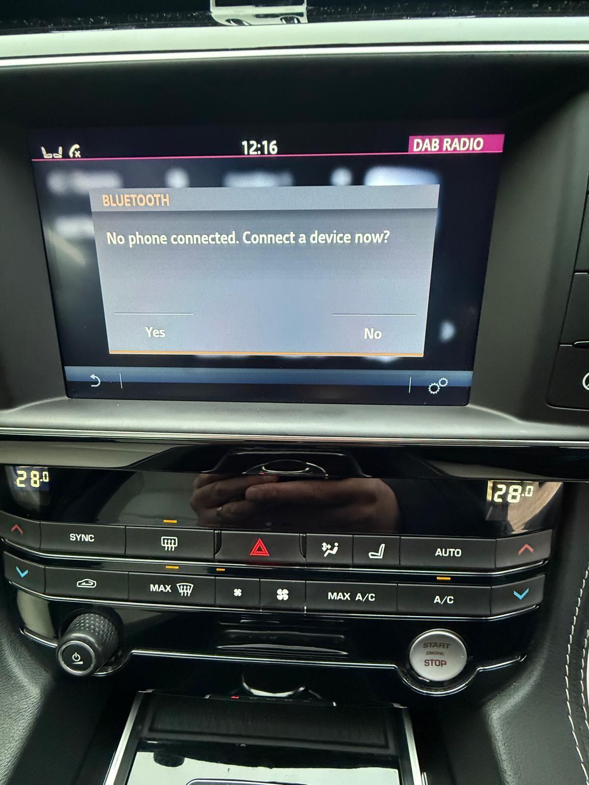 Used Jaguar F-Pace 2017 for sale - 77304915: Photo 40