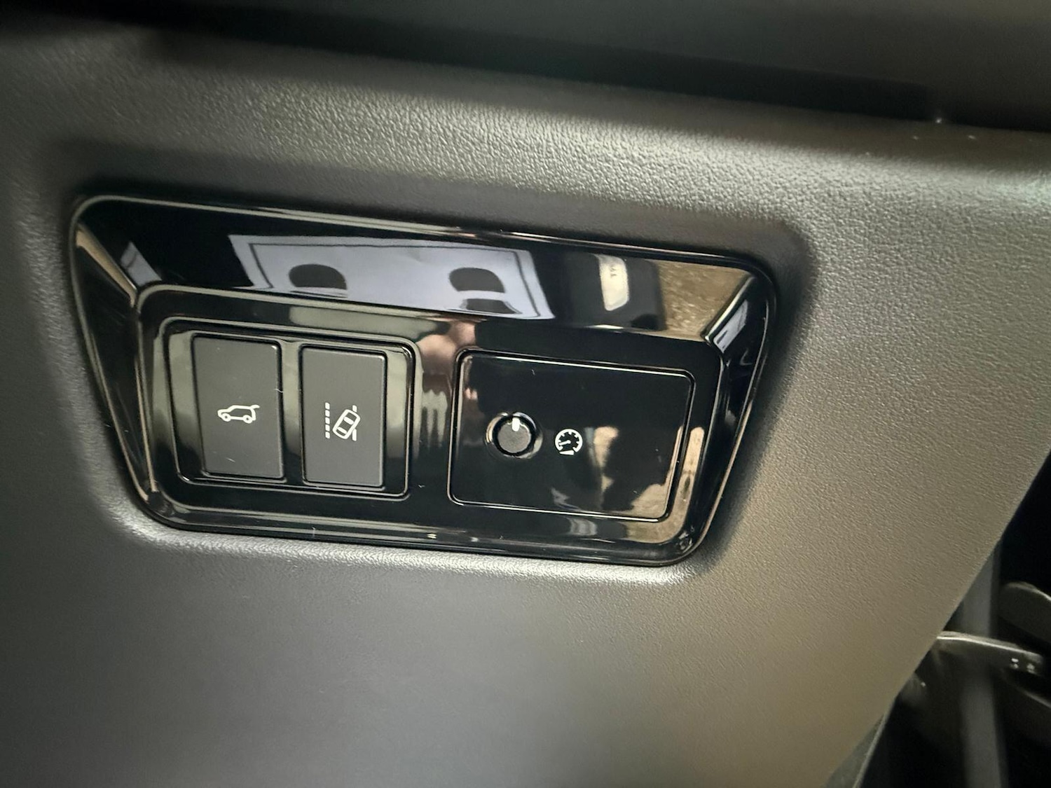 Used Jaguar F-Pace 2017 for sale - 77304915: Photo 47