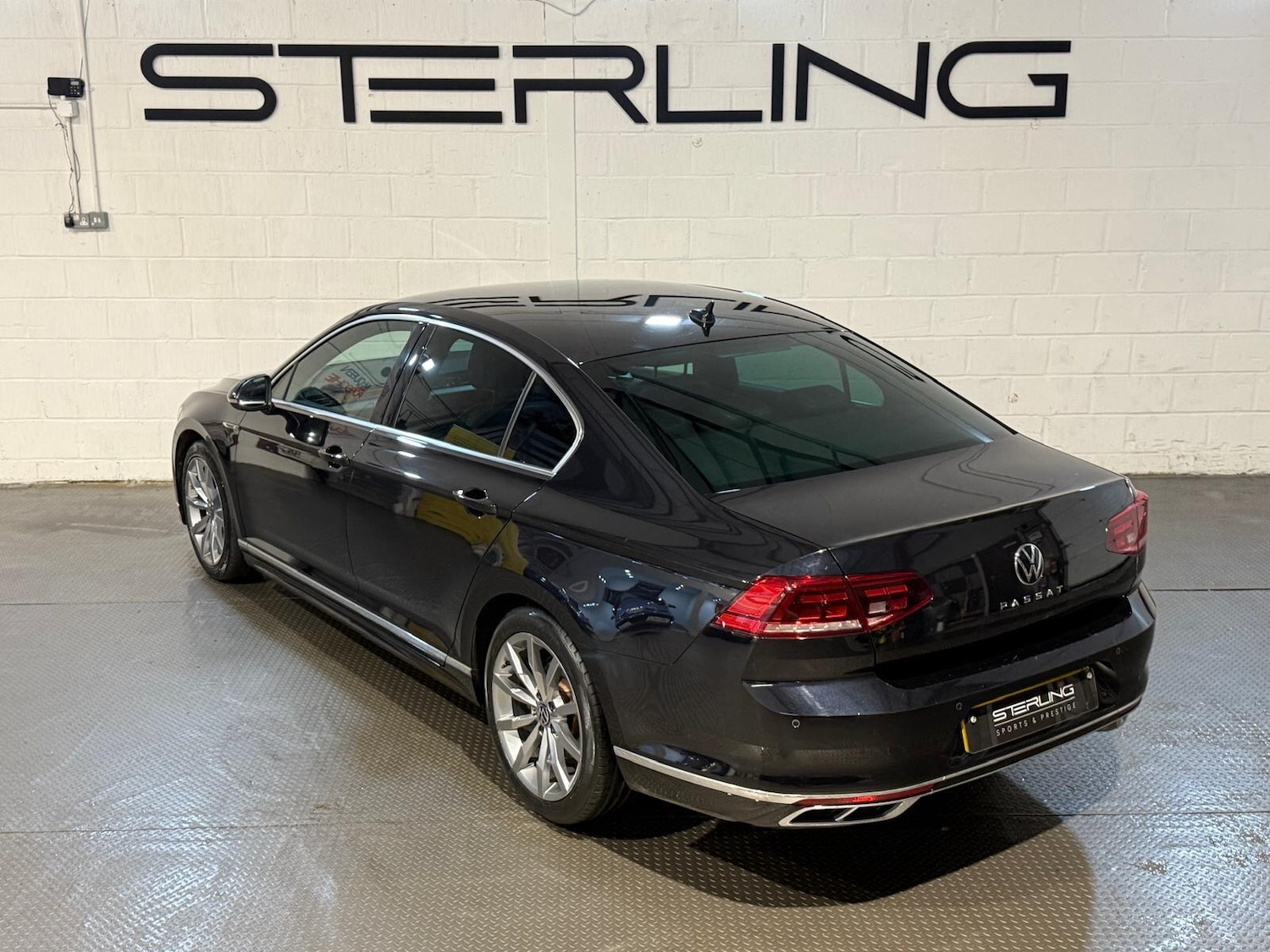 Used Volkswagen Passat for sale - 77190919: Photo 23