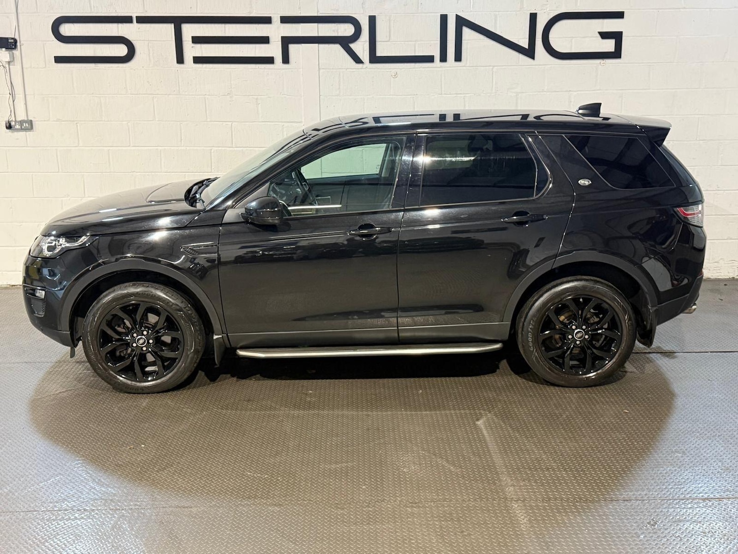 Used Land Rover Discovery Sport for sale - 77190688: Photo 11