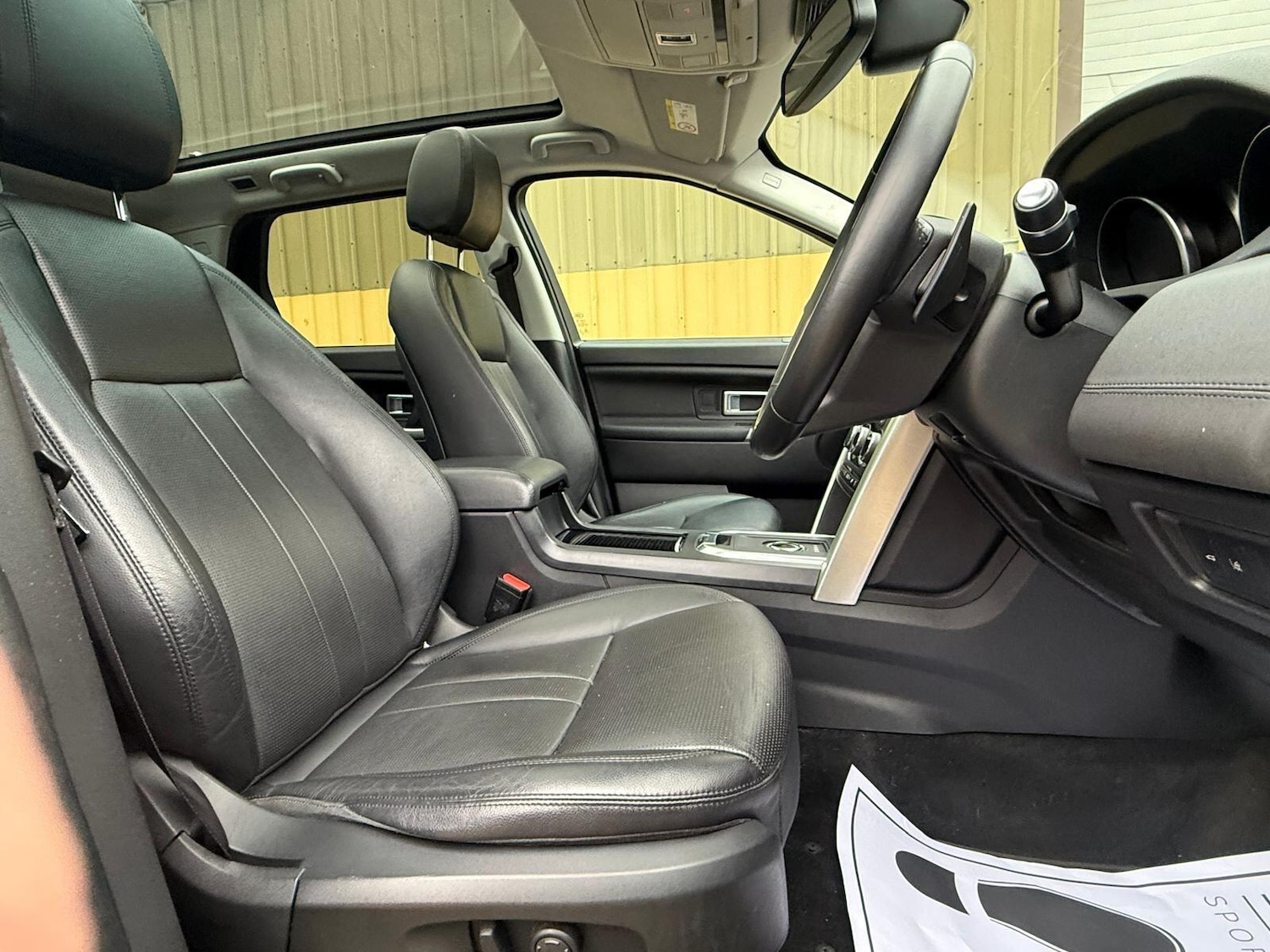 Used Land Rover Discovery Sport for sale - 77190688: Photo 27