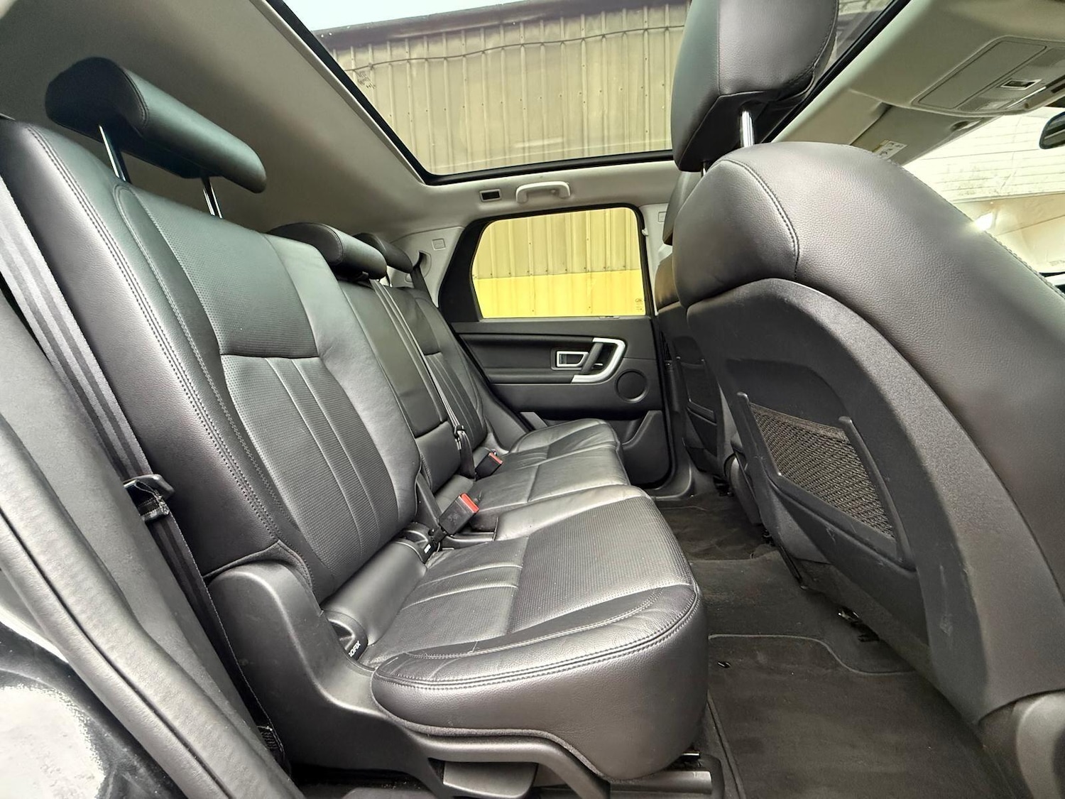 Used Land Rover Discovery Sport for sale - 77190688: Photo 30