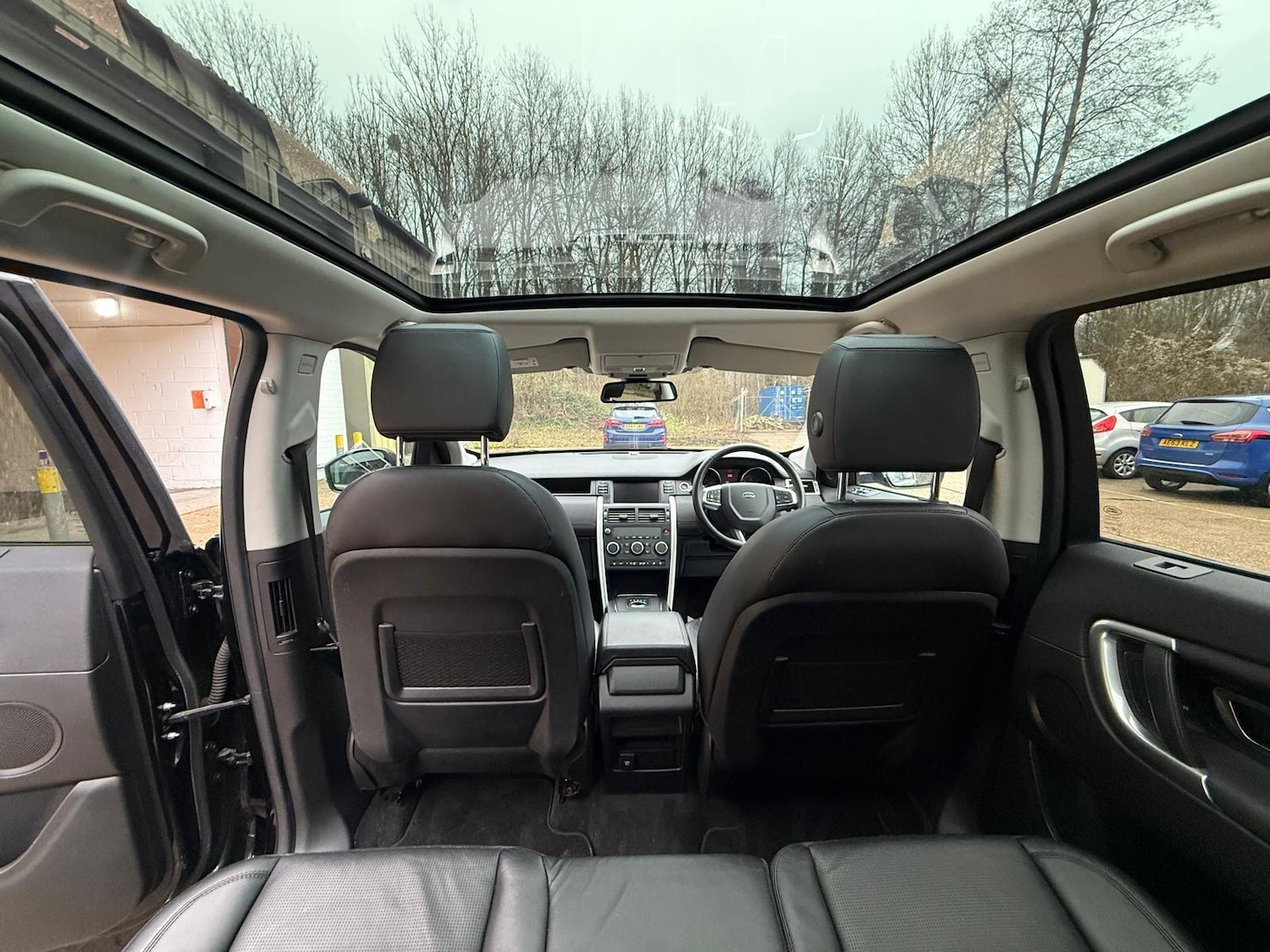 Used Land Rover Discovery Sport for sale - 77190688: Photo 31