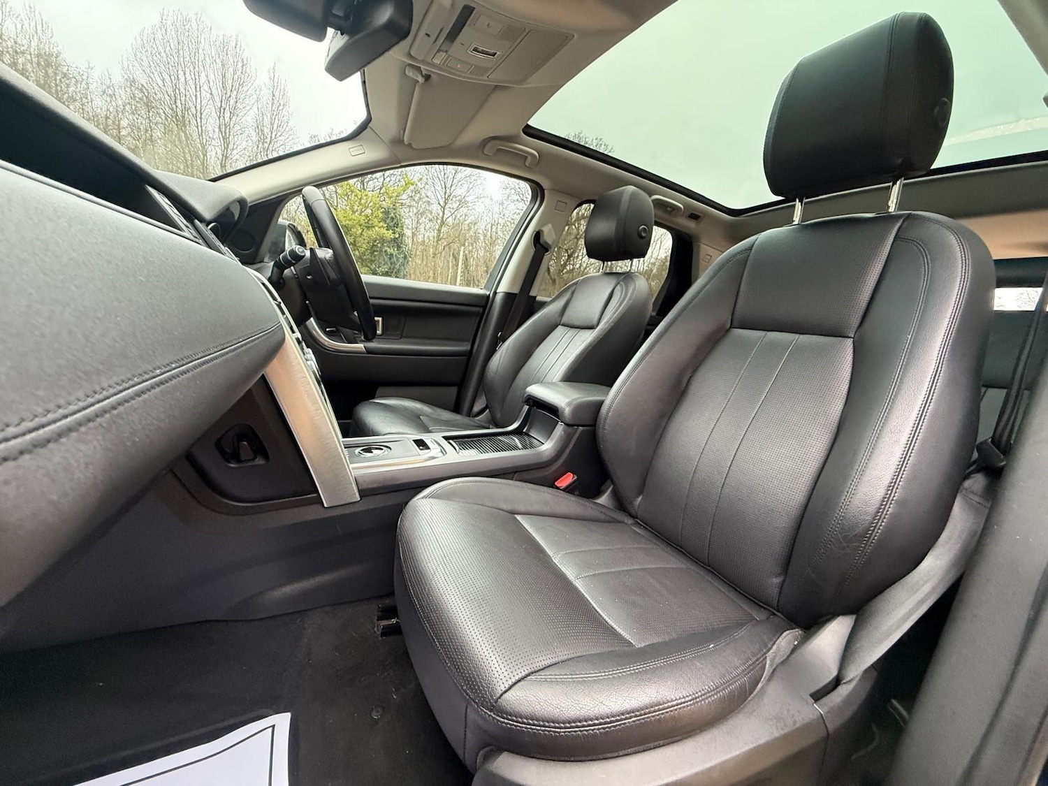 Used Land Rover Discovery Sport for sale - 77190688: Photo 33