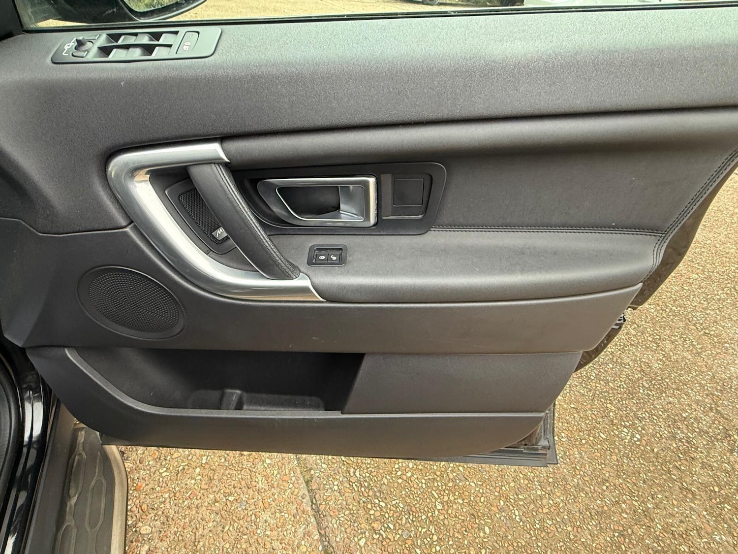 Used Land Rover Discovery Sport for sale - 77190688: Photo 47