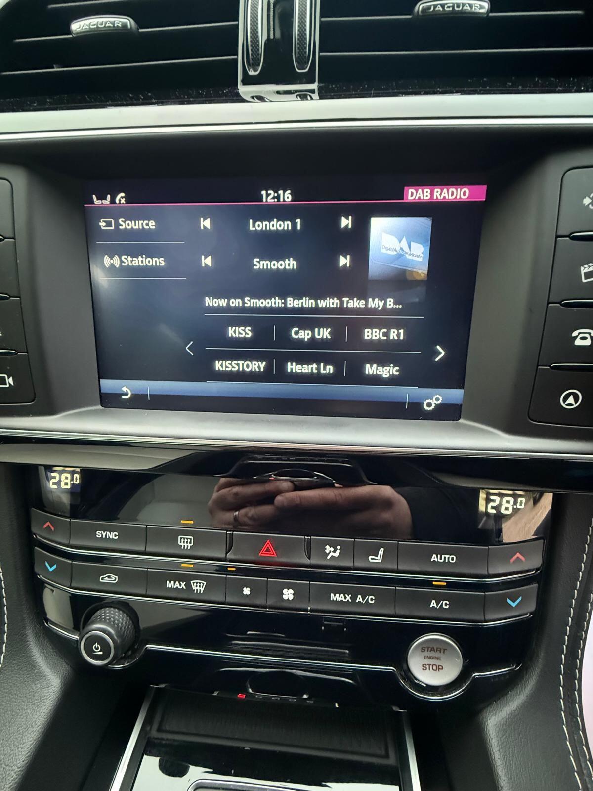 Used Jaguar F-Pace for sale - 77190565: Photo 38