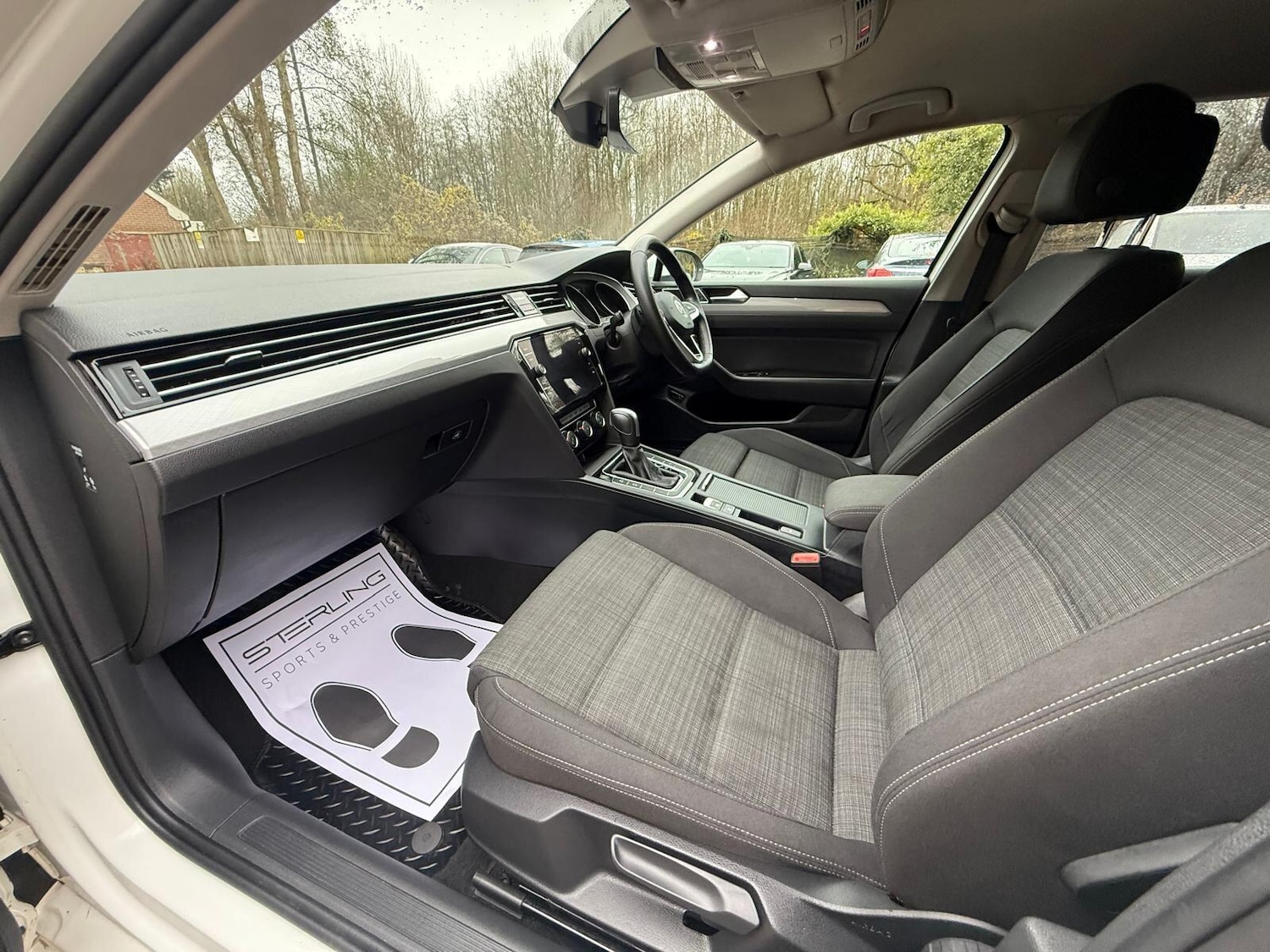 Used Volkswagen Passat for sale - 77191127: Photo 27