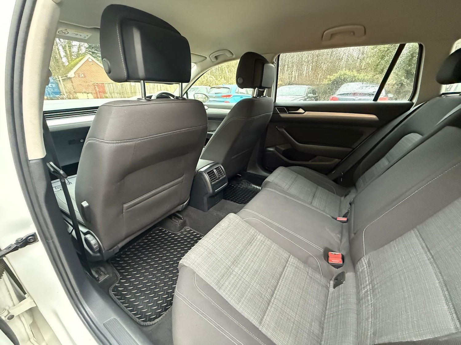 Used Volkswagen Passat for sale - 77191127: Photo 29