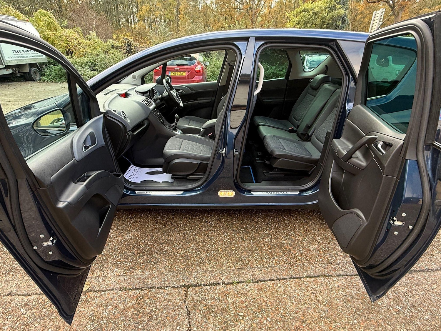 Used Vauxhall Meriva for sale - 77191238: Photo 34