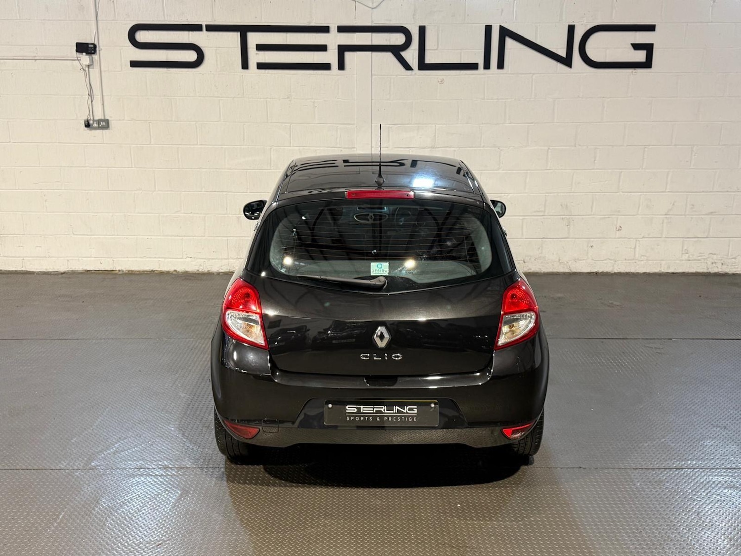 Used Renault Clio for sale - 77190384: Photo 17
