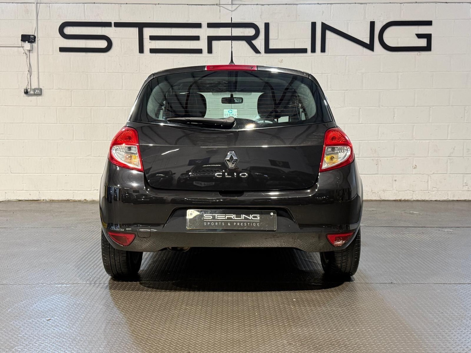 Used Renault Clio for sale - 77190384: Photo 19