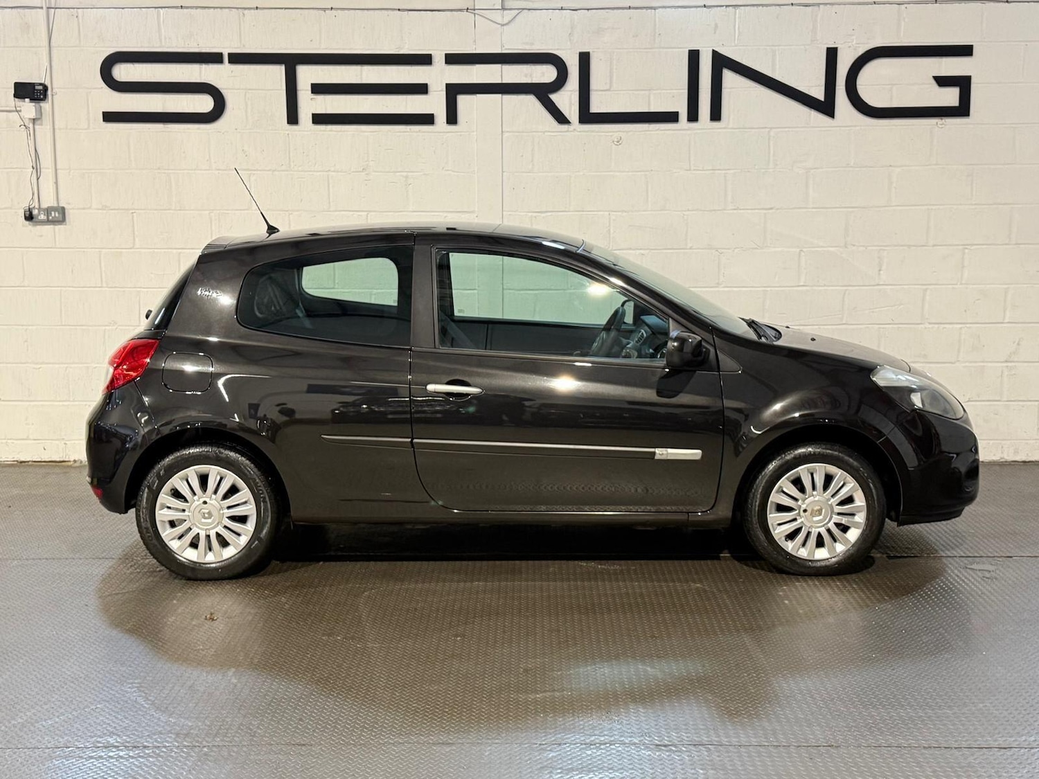 Used Renault Clio for sale - 77190384: Photo 20
