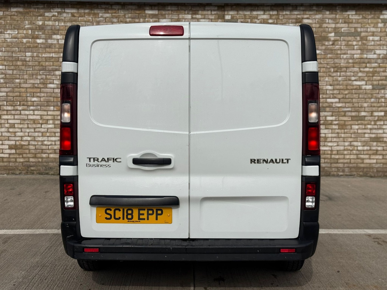 Used Renault Trafic 2018 for sale - 78135100: Photo 11