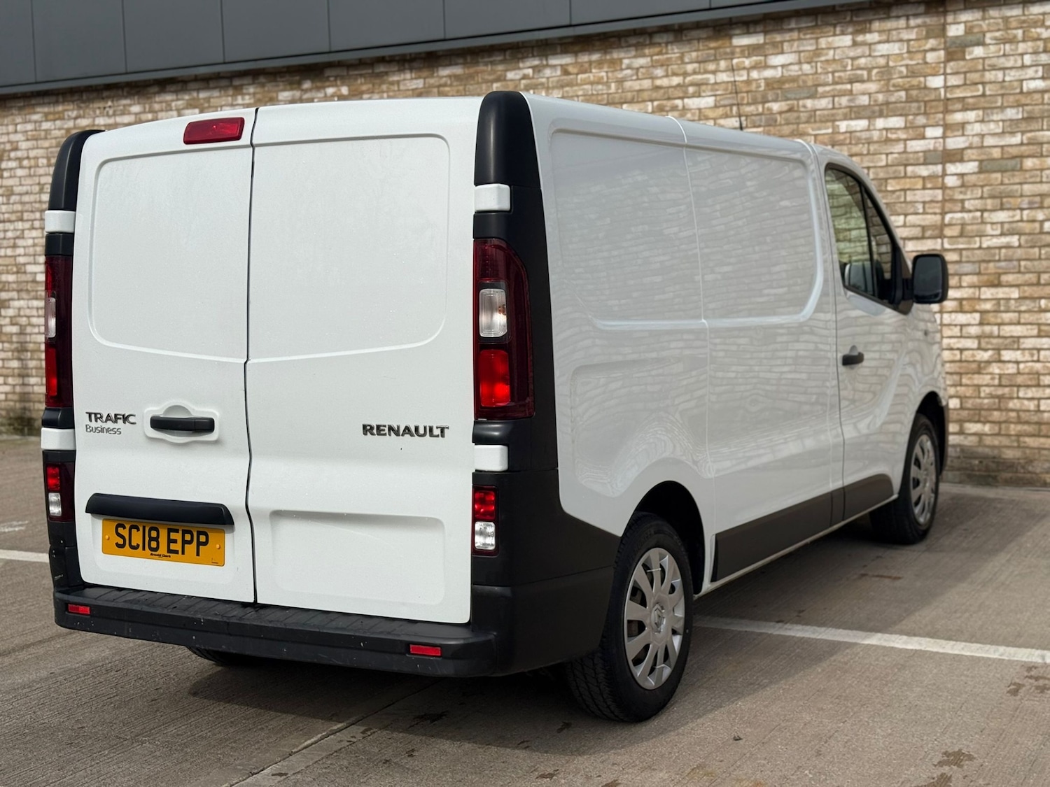 Used Renault Trafic 2018 for sale - 78135100: Photo 7