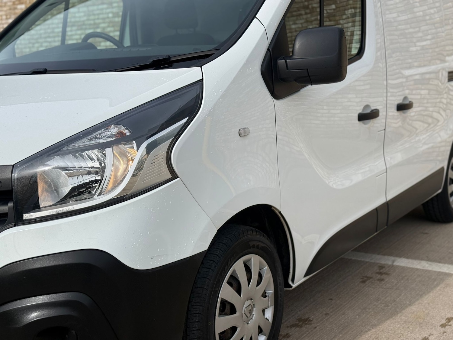 Used Renault Trafic 2018 for sale - 78135100: Photo 9