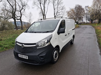 Vauxhall - Vivaro