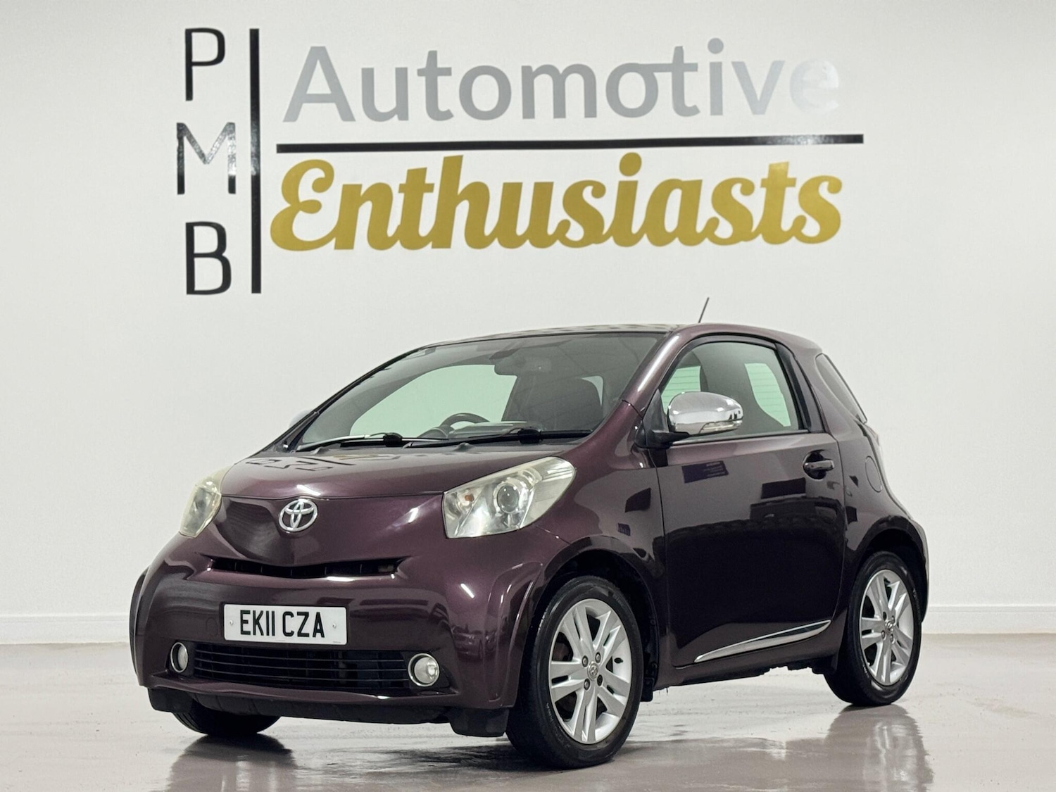 Used Toyota IQ 2011 for sale - 76742393: Photo 11