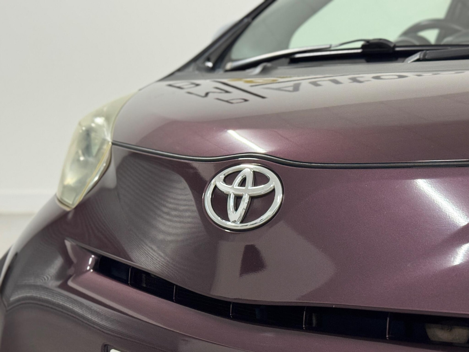 Used Toyota IQ 2011 for sale - 76742393: Photo 19