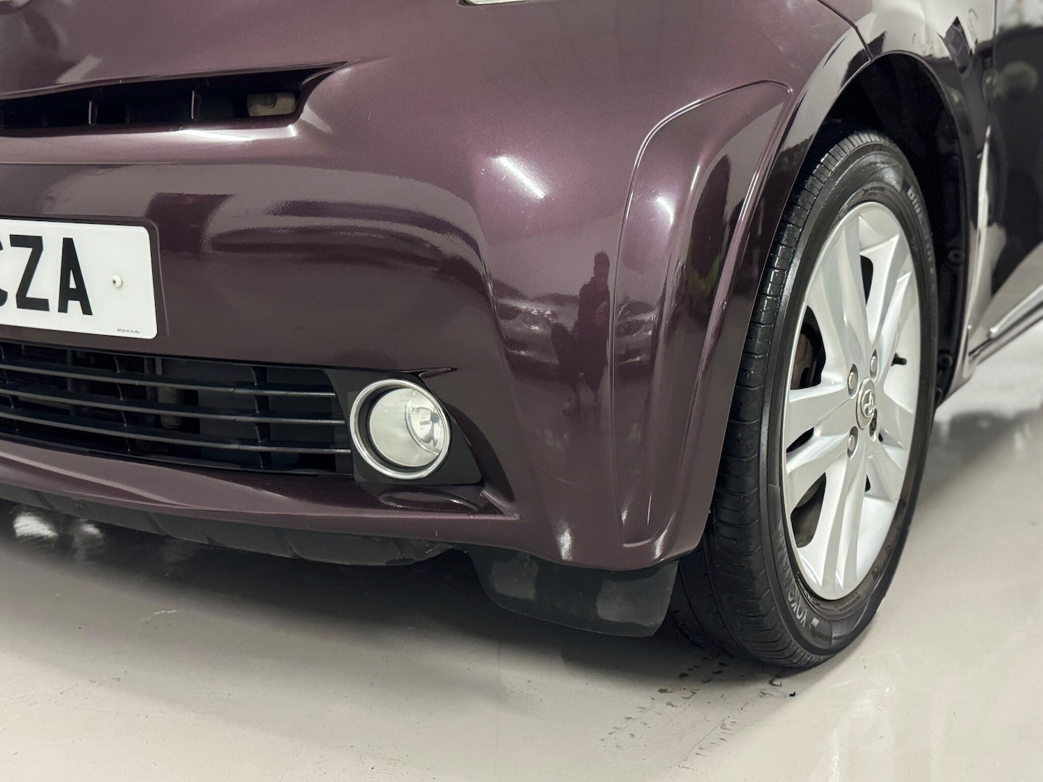 Used Toyota IQ 2011 for sale - 76742393: Photo 20