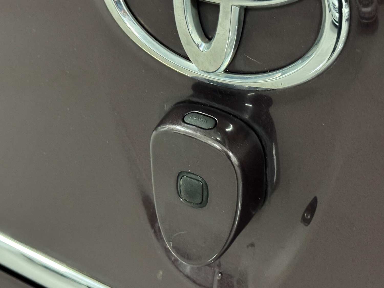 Used Toyota IQ 2011 for sale - 76742393: Photo 25