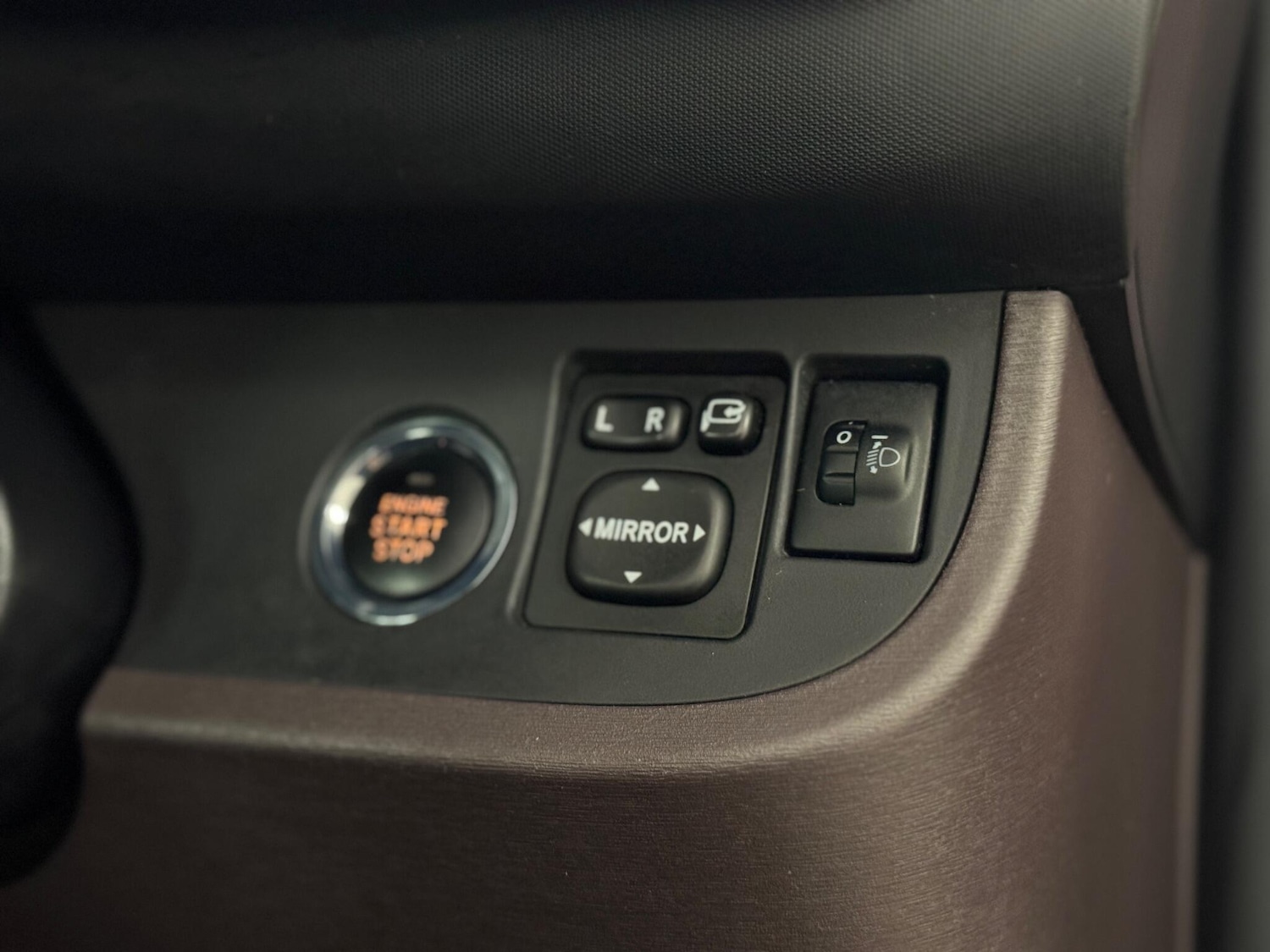 Used Toyota IQ 2011 for sale - 76742393: Photo 36