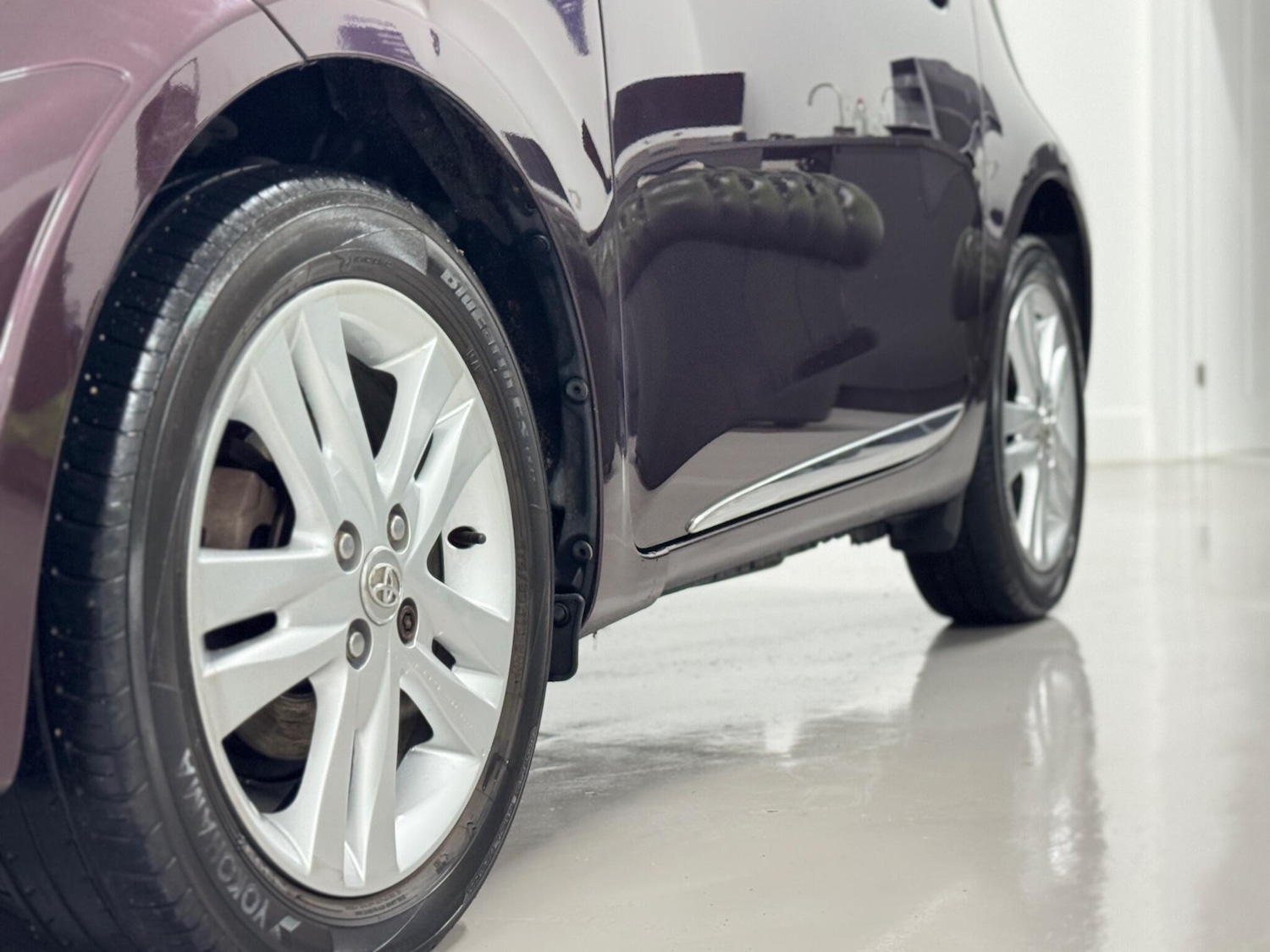 Used Toyota IQ 2011 for sale - 76742393: Photo 44