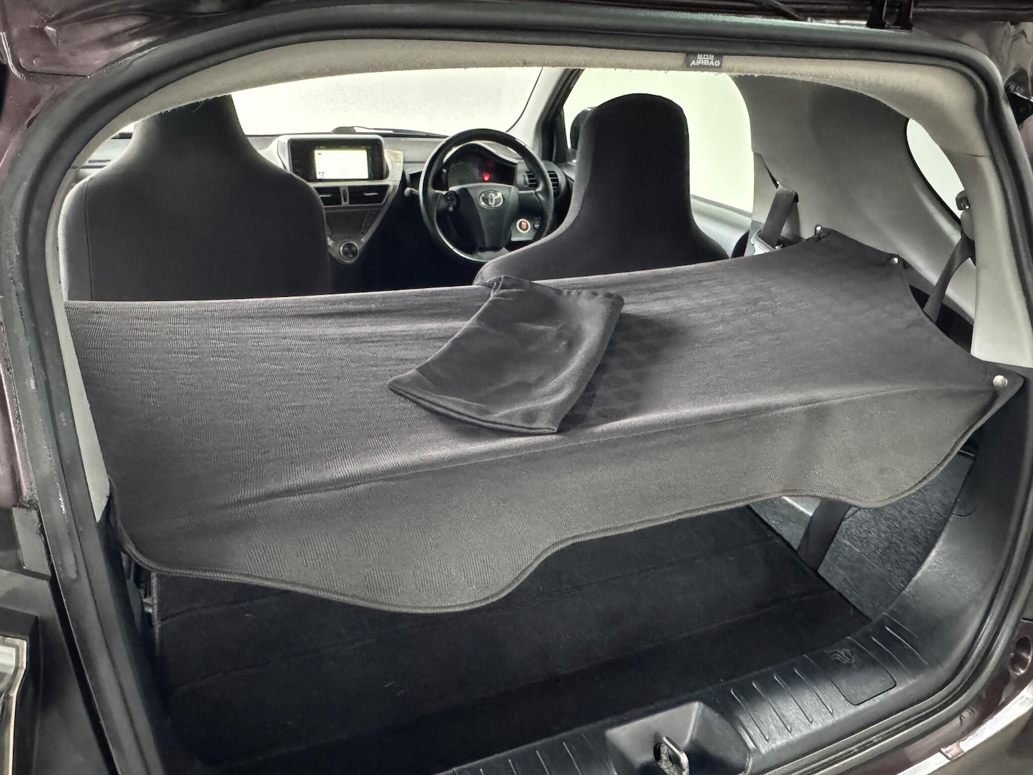 Used Toyota IQ 2011 for sale - 76742393: Photo 5