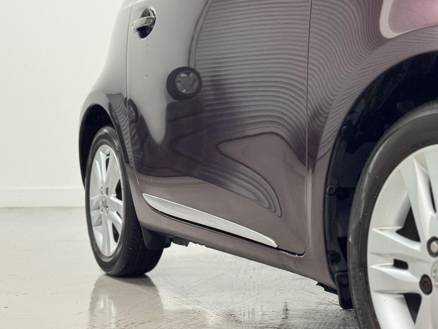 Used Toyota IQ 2011 for sale - 76742393: Photo 50