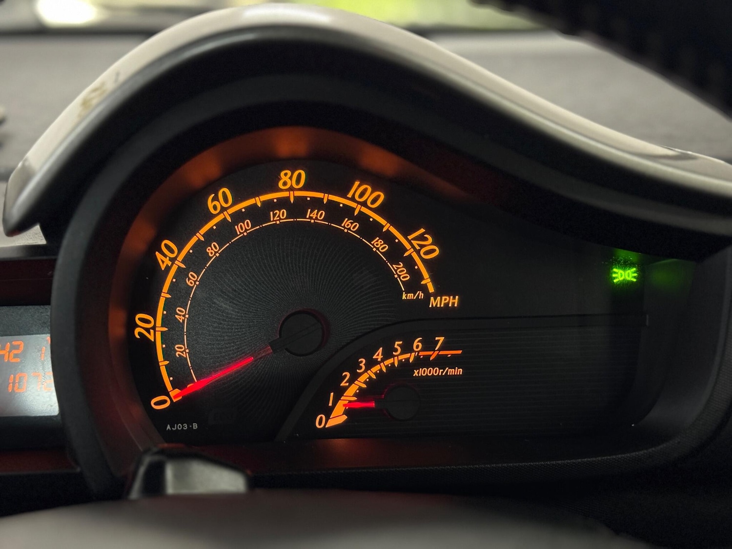 Used Toyota IQ 2011 for sale - 76742393: Photo 67