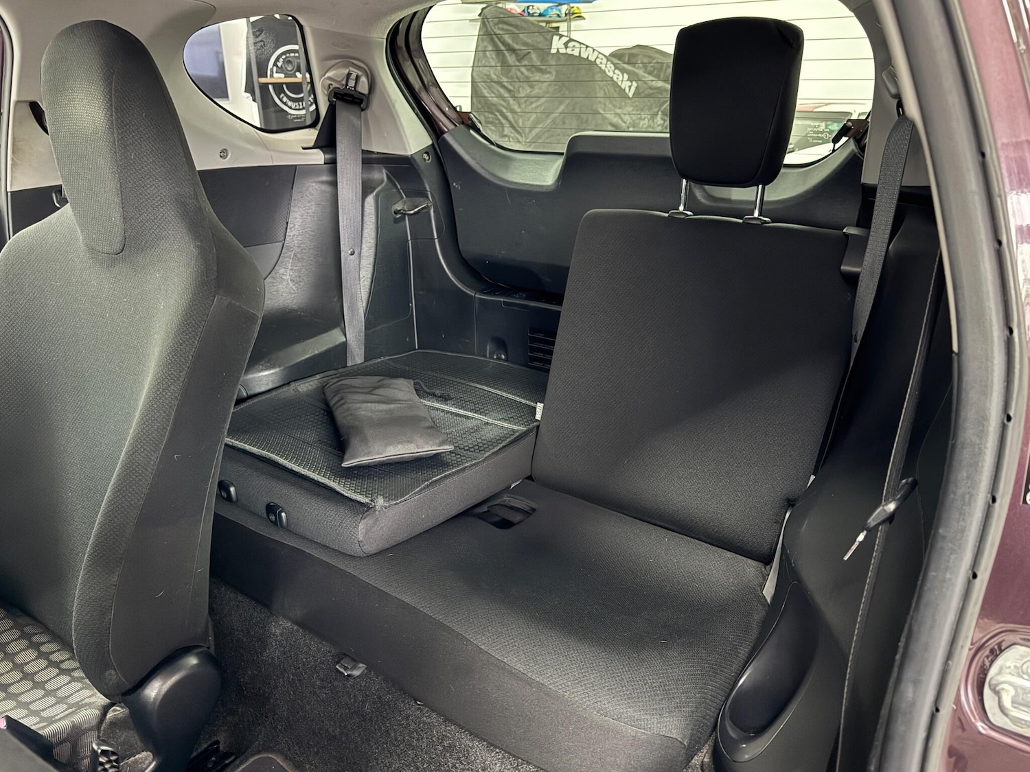 Used Toyota IQ 2011 for sale - 76742393: Photo 8