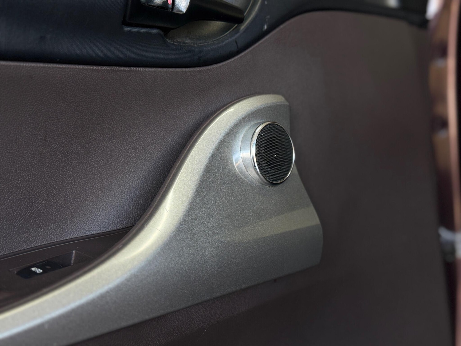 Used Toyota IQ 2011 for sale - 76742393: Photo 81