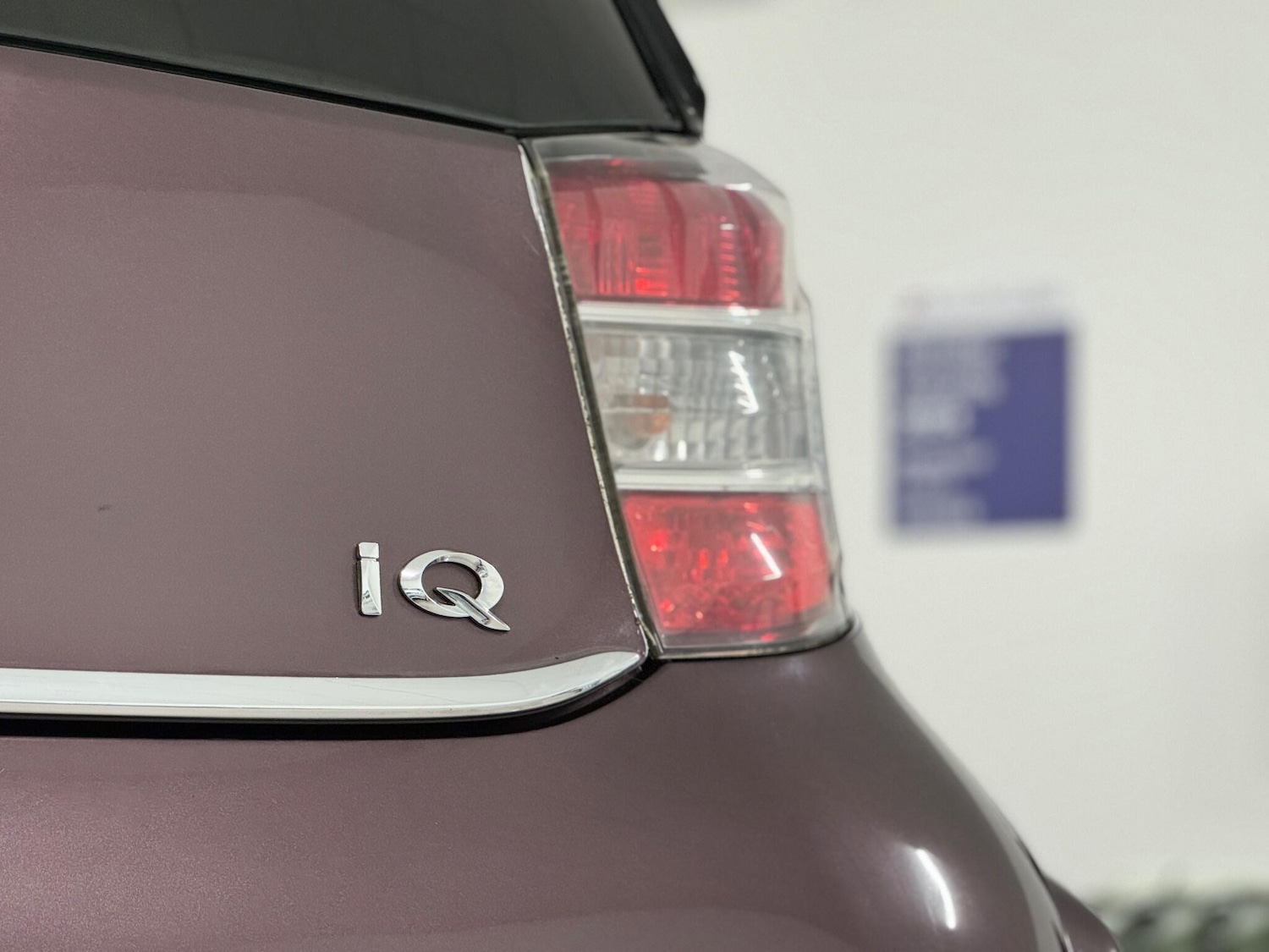 Used Toyota IQ 2011 for sale - 76742393: Photo 9