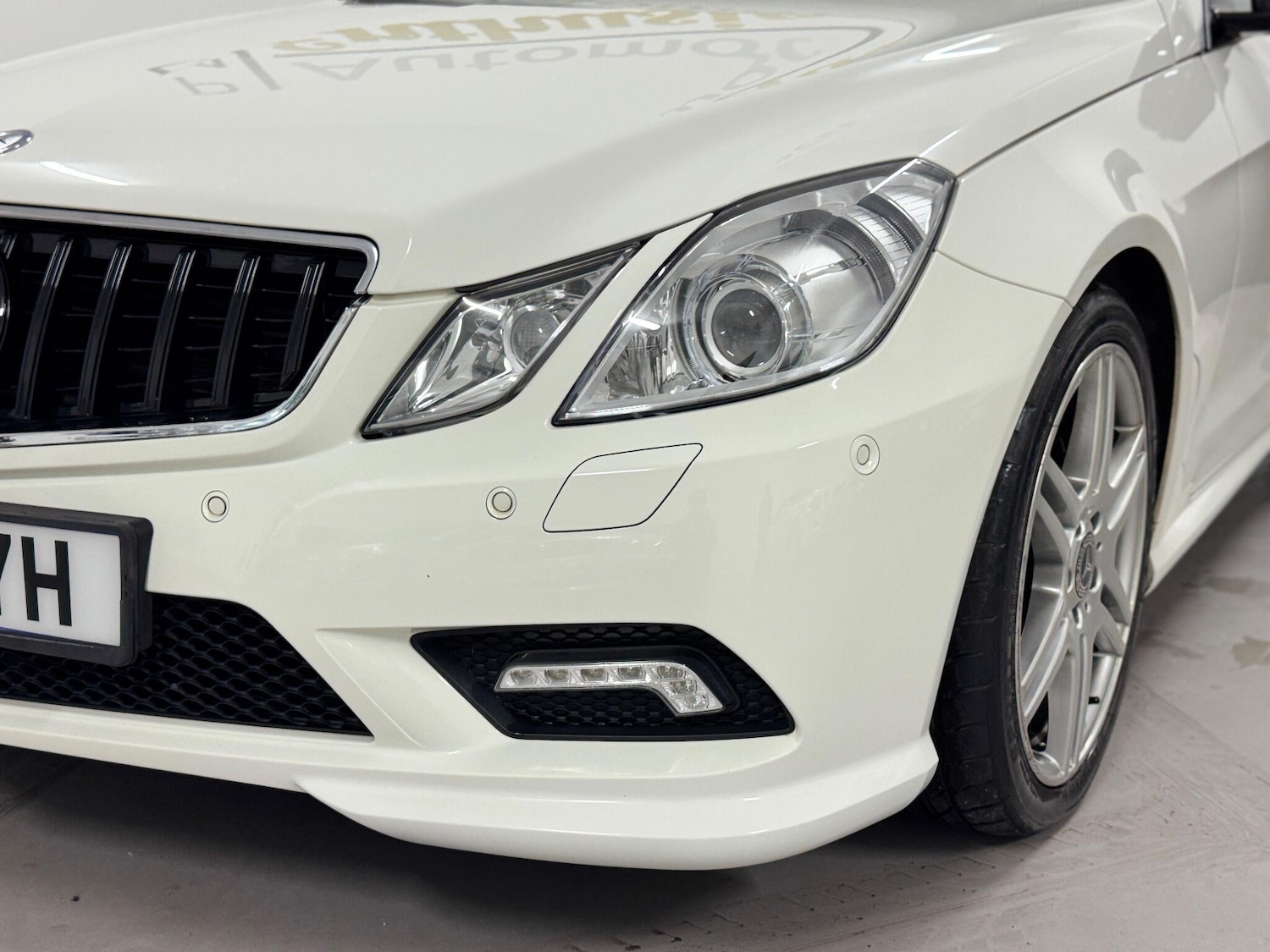 Used Mercedes-Benz E Class 2010 for sale - 76991115: Photo 29