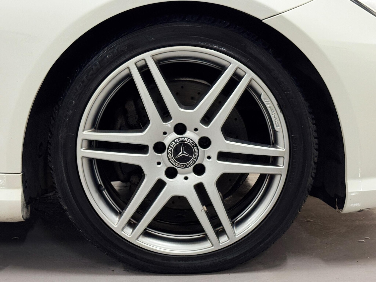 Used Mercedes-Benz E Class 2010 for sale - 76991115: Photo 42