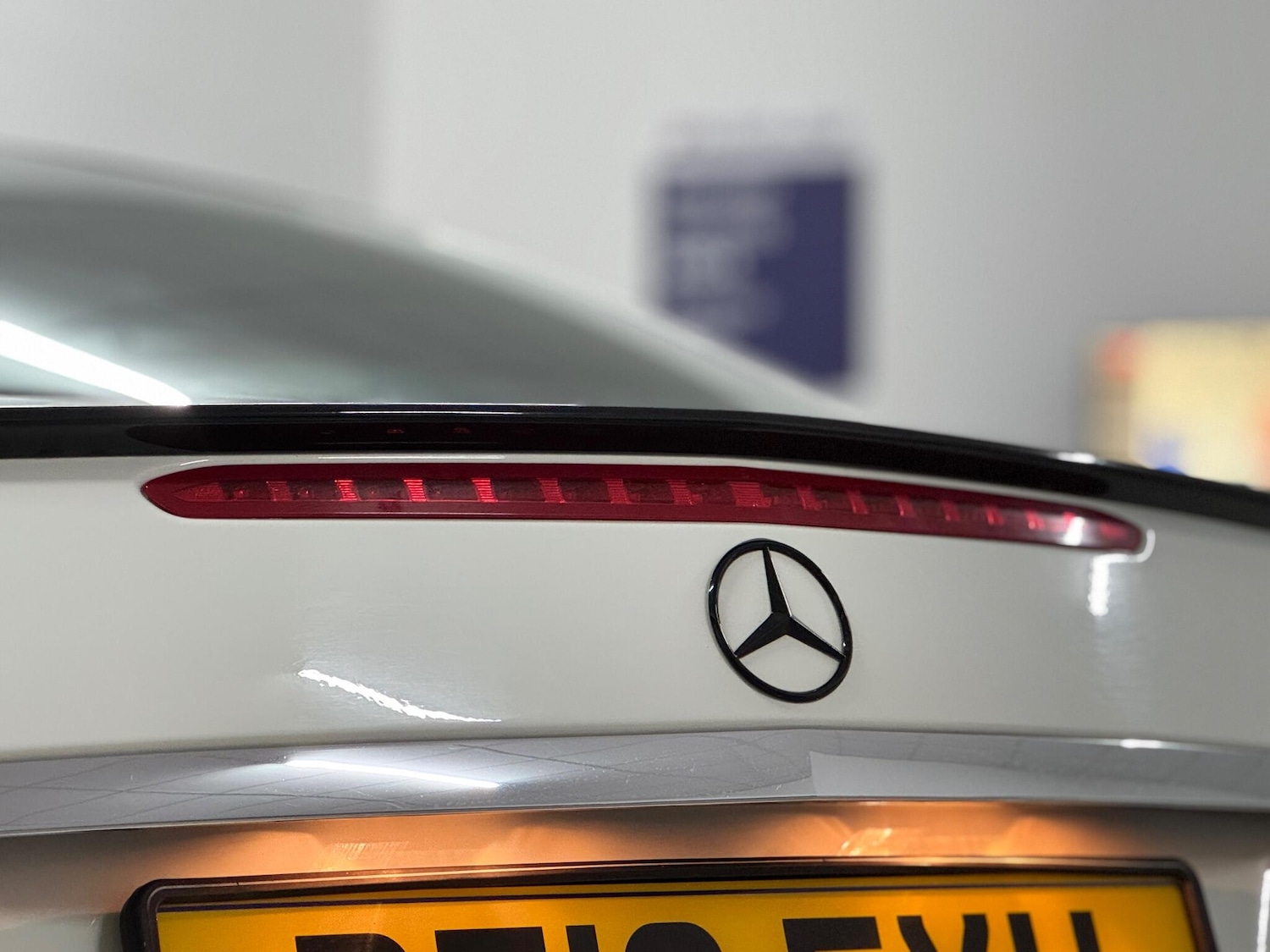 Used Mercedes-Benz E Class 2010 for sale - 76991115: Photo 46