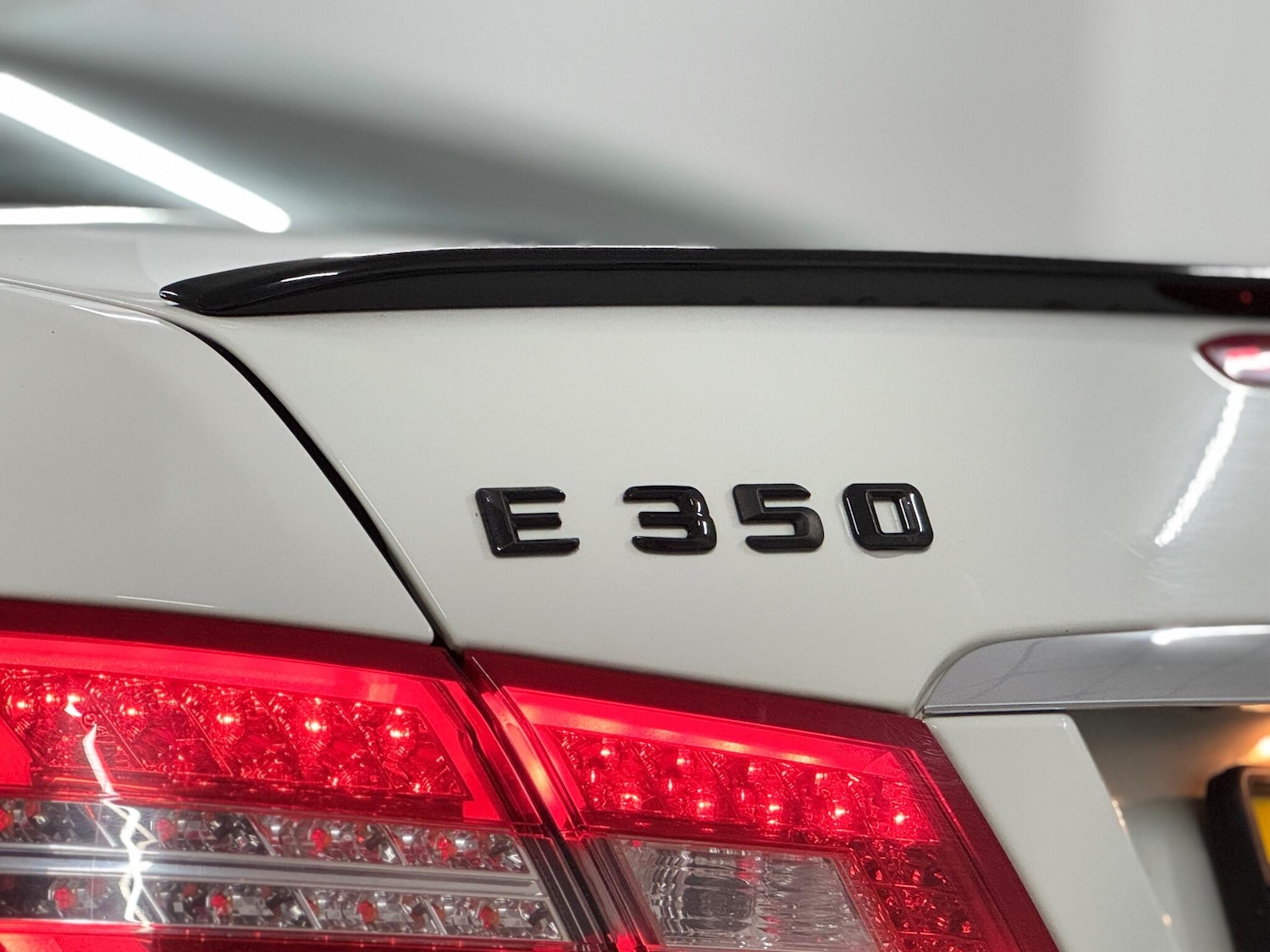 Used Mercedes-Benz E Class 2010 for sale - 76991115: Photo 54