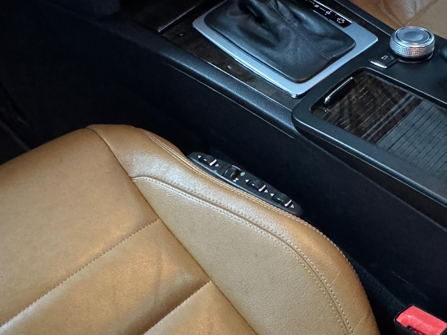 Used Mercedes-Benz E Class 2010 for sale - 76991115: Photo 95