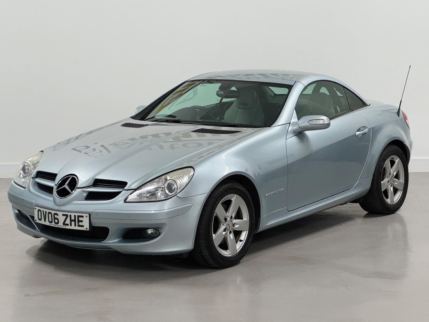 Used Mercedes-Benz SLK 2006 for sale - 76398476: Photo 11