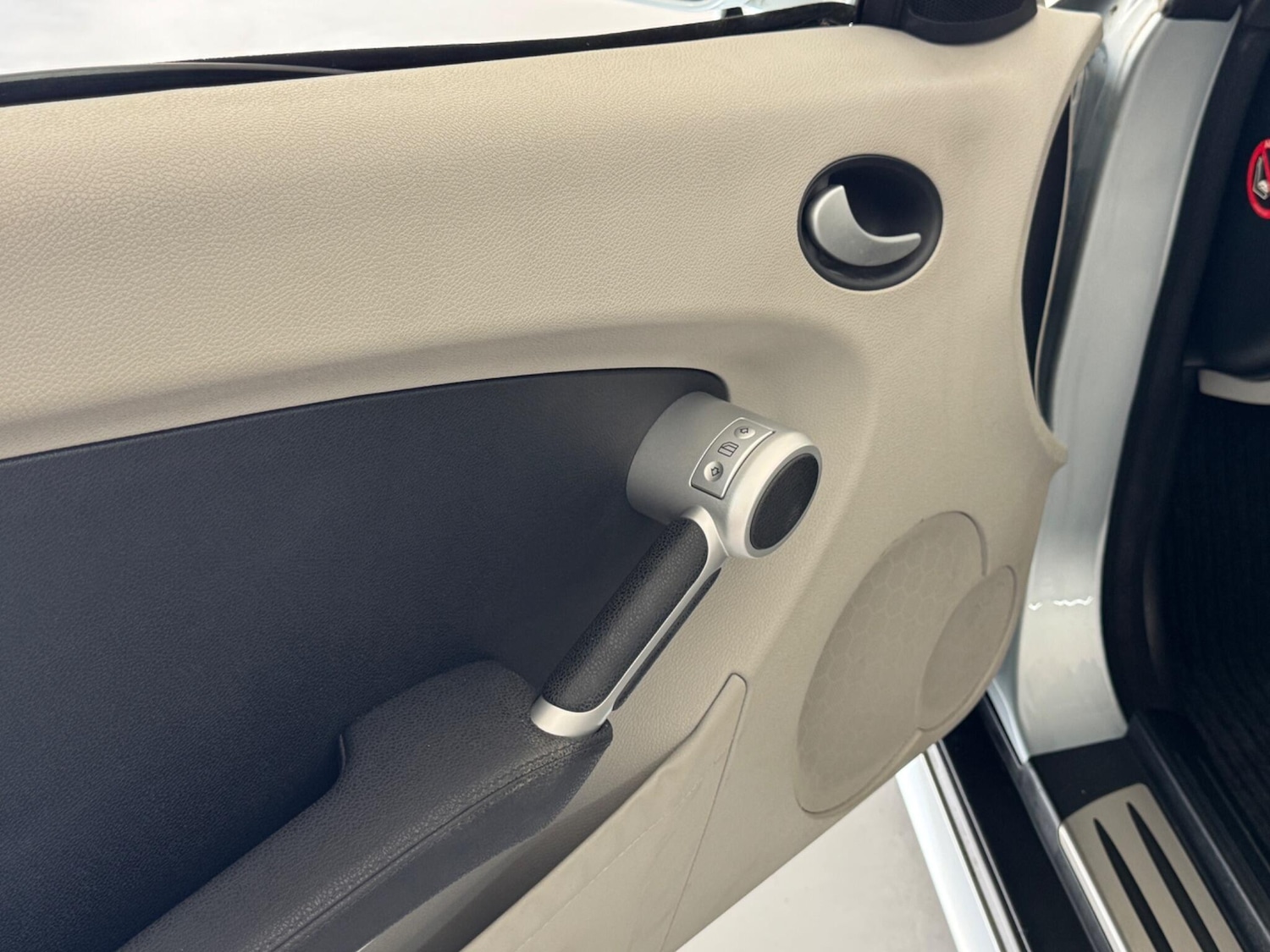 Used Mercedes-Benz SLK 2006 for sale - 76398476: Photo 26