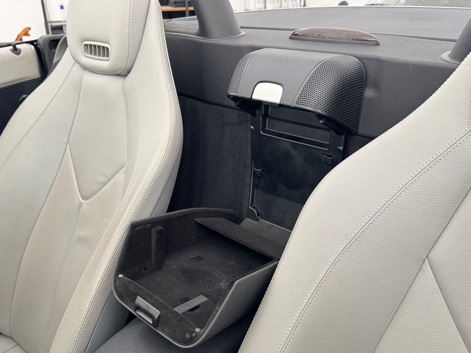 Used Mercedes-Benz SLK 2006 for sale - 76398476: Photo 31